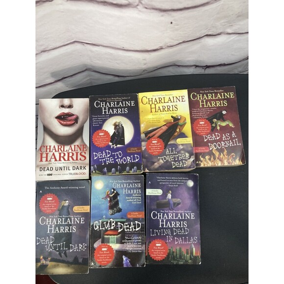 Charlaine Harris Box Set Lot of 9 SOOKIE STACKHOUSE True Blood Book series! - Picture 2 of 11